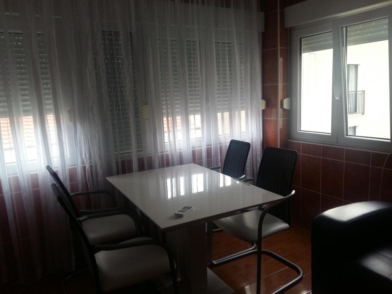 Lazar Apartments Petrovac المظهر الخارجي الصورة