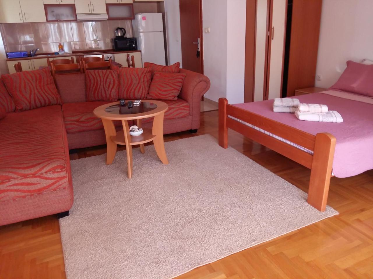 Lazar Apartments Petrovac المظهر الخارجي الصورة